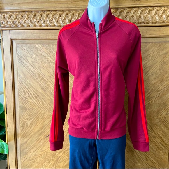 Prettylittlething Burgundy baseball jacket red - Picture 2 of 4